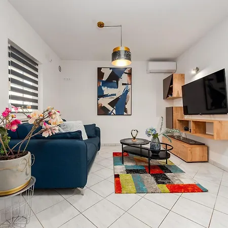 Oto Appartement *