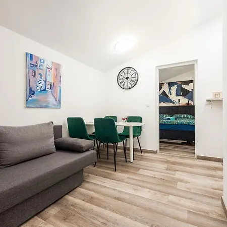 Appartement Oto Vir