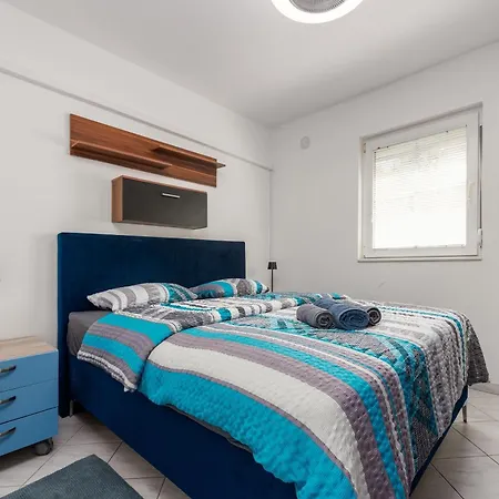 Appartement Oto *